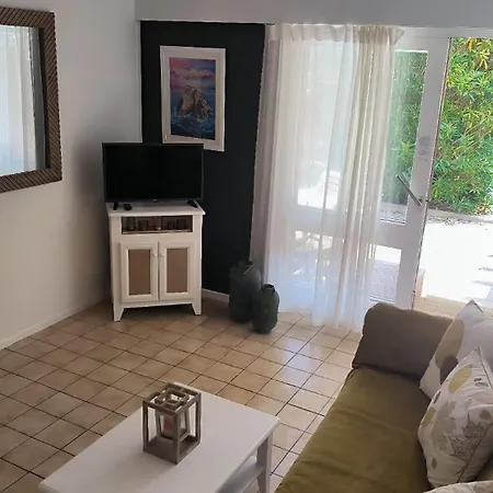 شقة Superbe Au Golf De St Cyprien Piscine