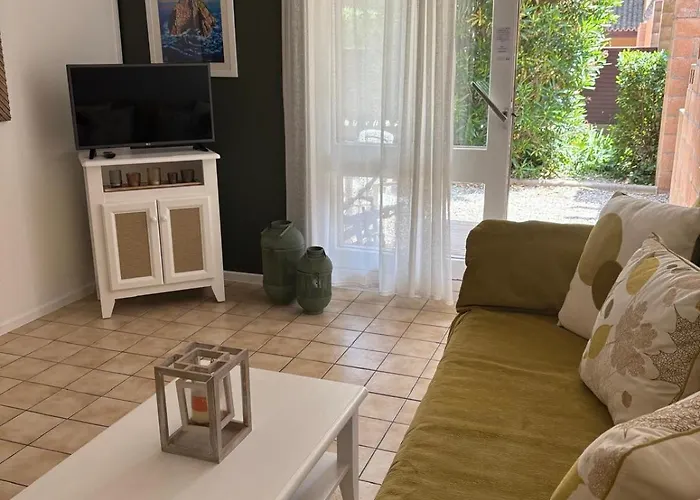 Апартаменты Superbe Au Golf De St Cyprien Piscine *