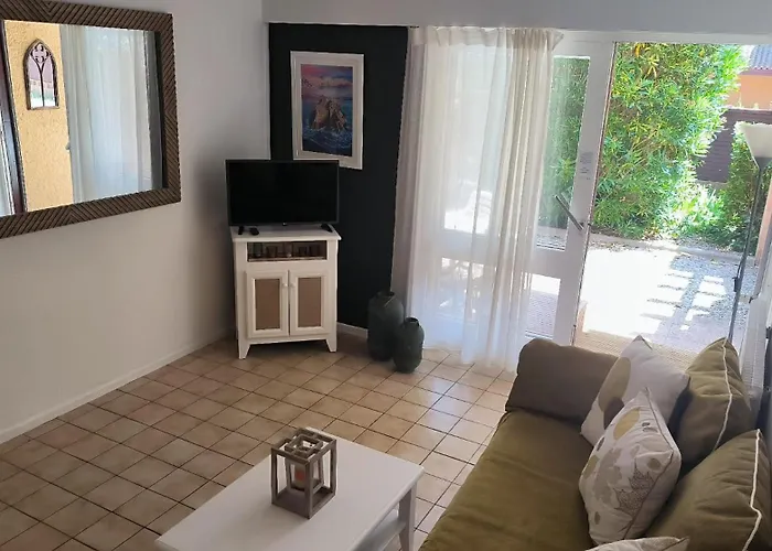 Апартаменты Superbe Au Golf De St Cyprien Piscine